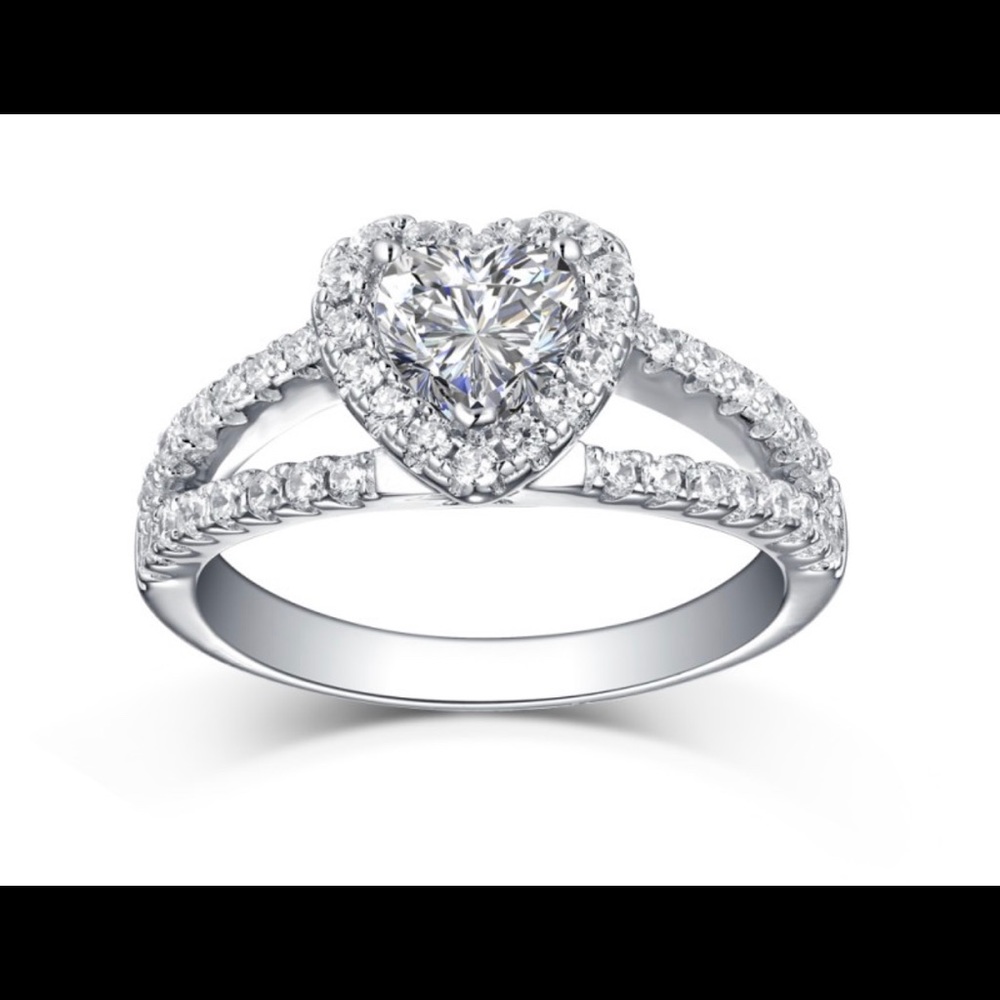 Heart shaped size 7.5 ring